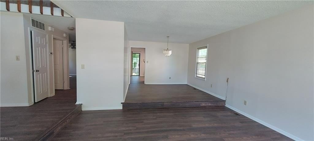 5313 Macchonanchy St - Photo 3 of 28