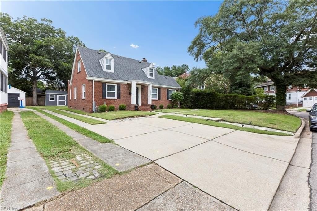 910 Baldwin Ave - Photo 2 of 43
