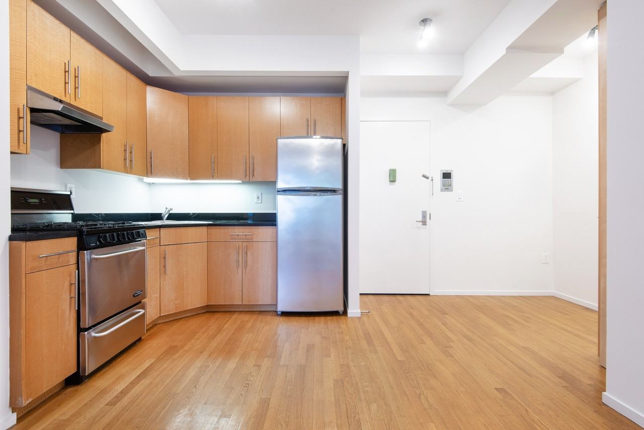 234 Skillman Ave #5A - Photo 4 of 20