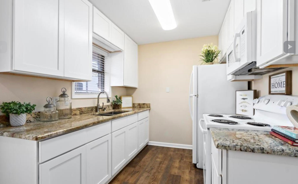 7811 Pecan Ln #1 - Photo 4 of 15