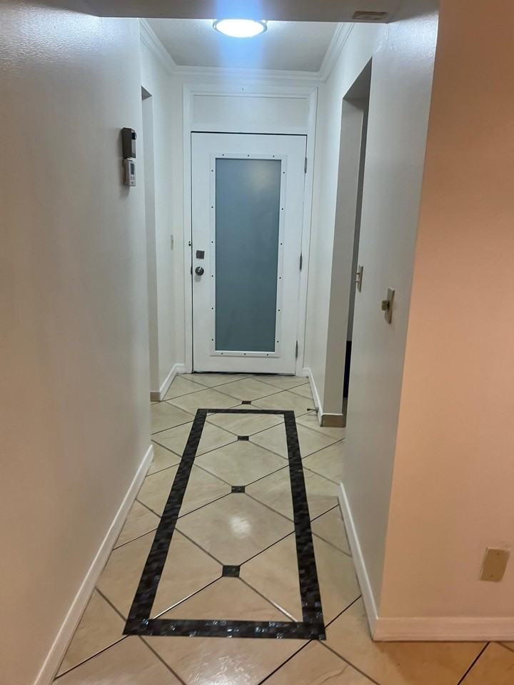 2900 Nw 47th Ter #105B - Photo 4 of 10