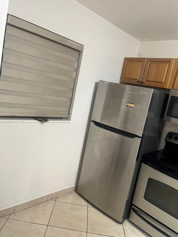 2900 Nw 47th Ter #105B - Photo 6 of 10