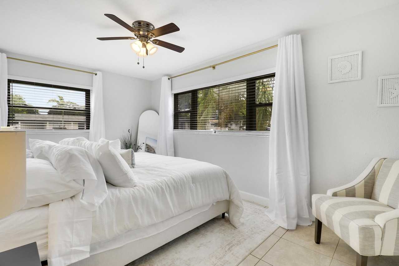 3539 Everglades Rd - Photo 6 of 37