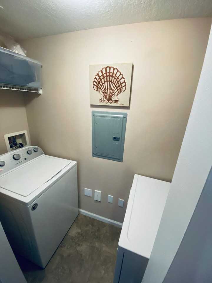 1108 Myrtlewood Cir E - Photo 6 of 20