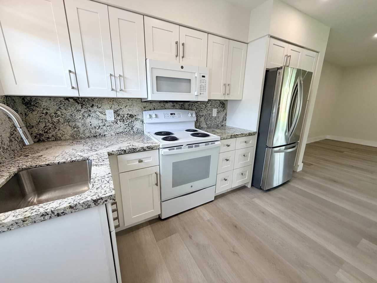 2020 Ne 56th Ct #2 - Photo 3 of 10