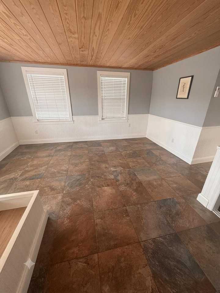 111 S K St #B - Photo 3 of 14