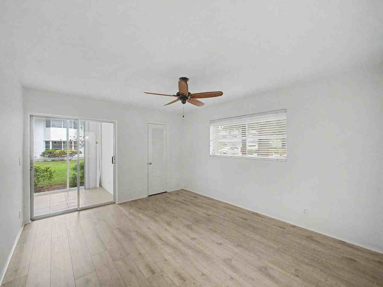 3 Westwood Ave #101E - Photo 6 of 19