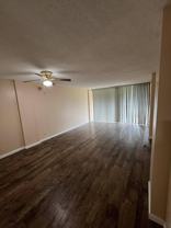 105 Royal Park Dr #1D - Photo 1 of 1