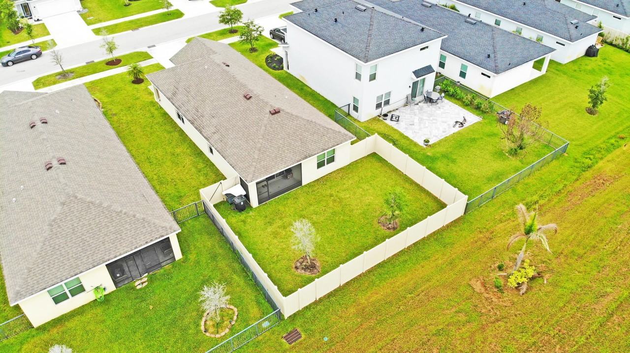 11044 Sw Vasari Way - Photo 4 of 43