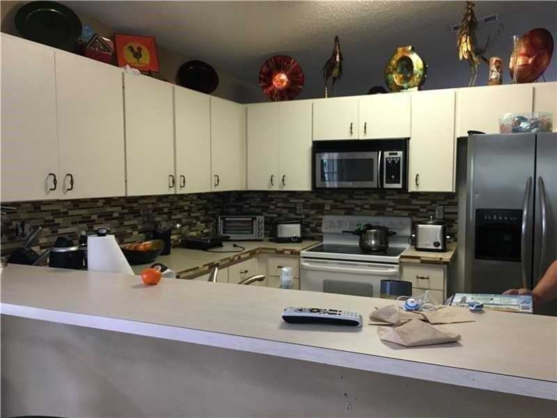 16237 SW 78th Terrace - Photo 2 of 4