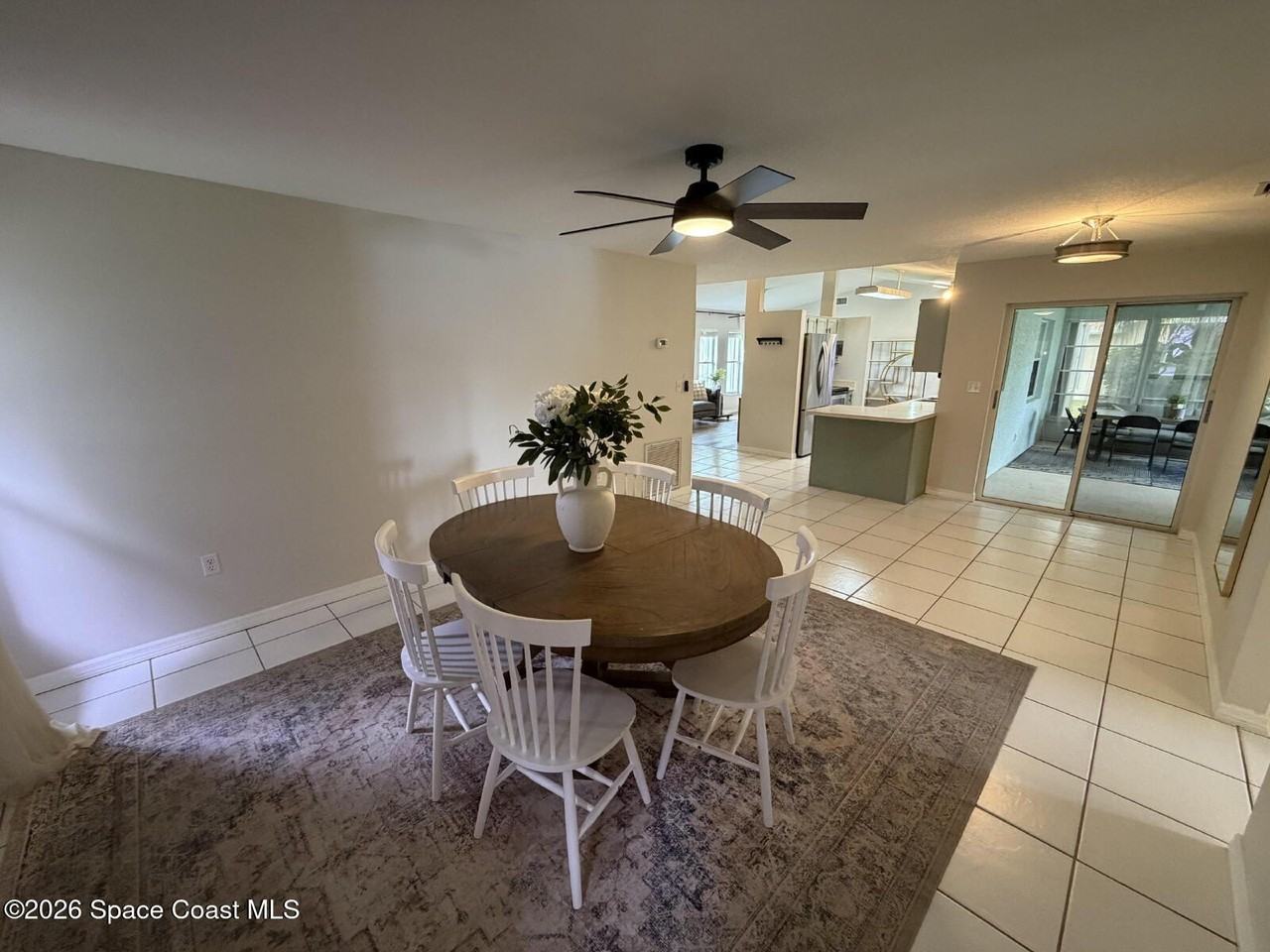 1305 Ambra Dr - Photo 7 of 18