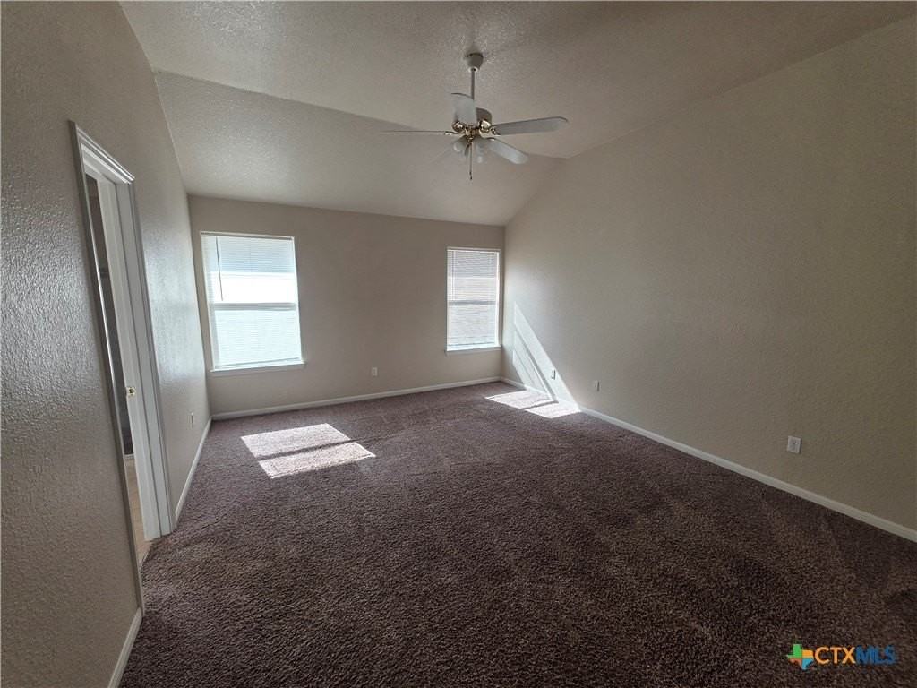 322 Cedar Ridge Dr - Photo 7 of 19