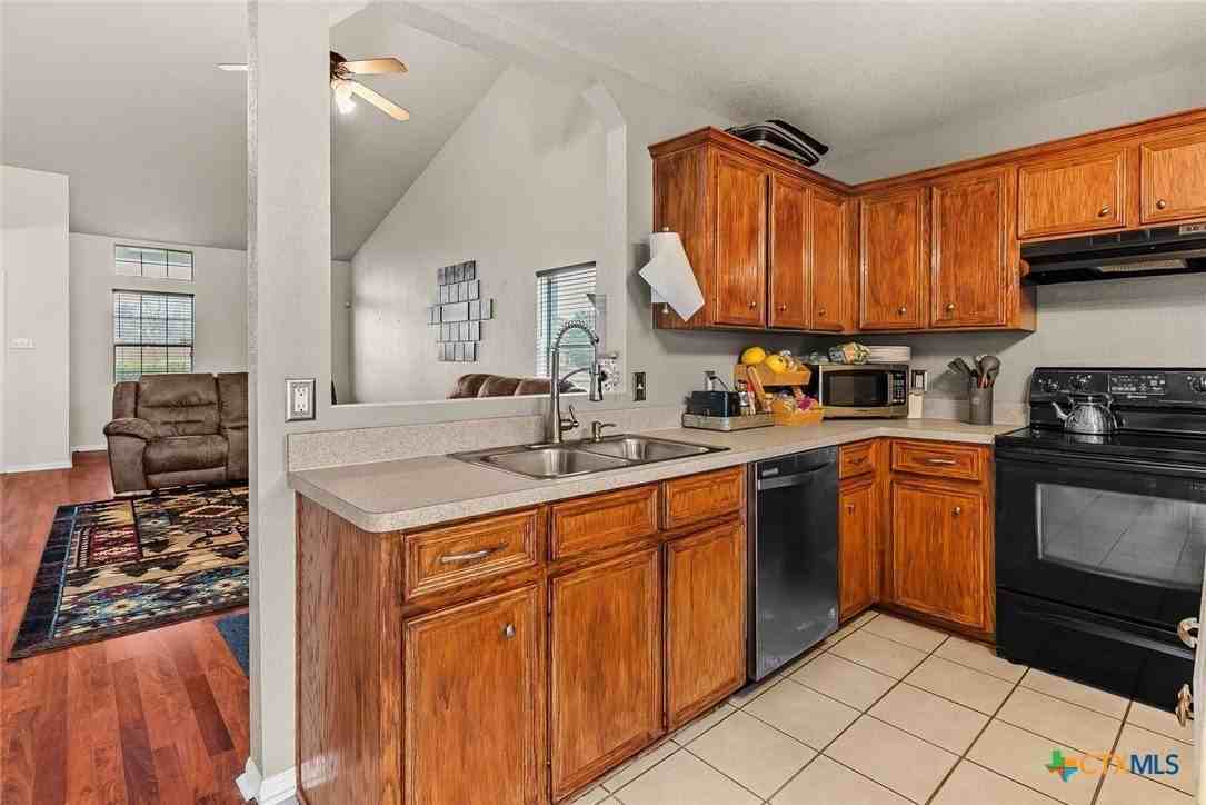 2500 Waterfall Dr - Photo 7 of 23