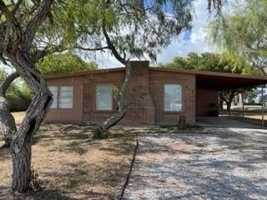 featured image of 717 Hallam St
