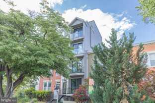 1332 G St Se #3 - Photo 1 of 1