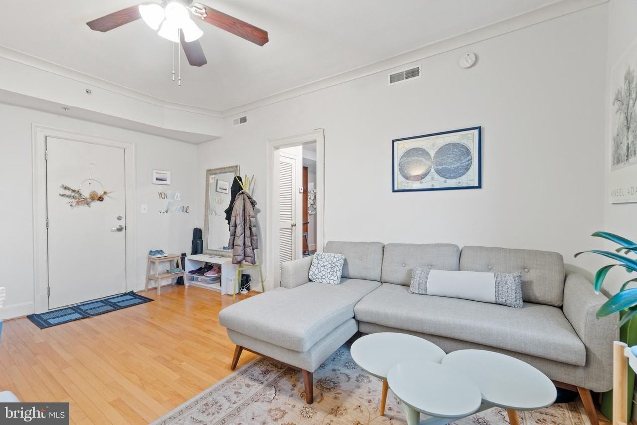 3500 13th St Nw #208 - Photo 3 of 27