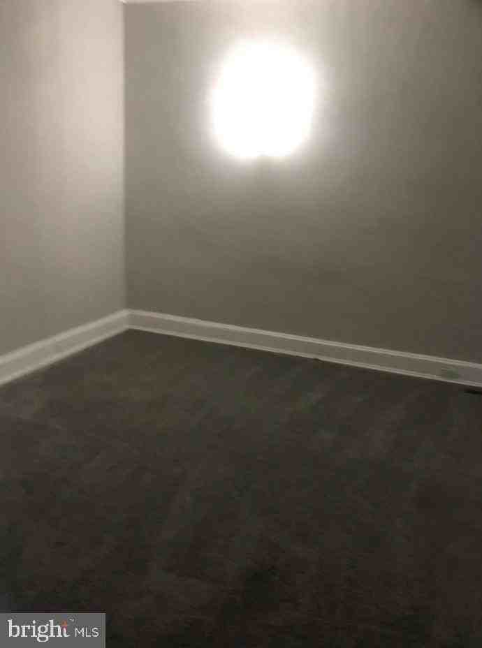 2917 Rockrose Ave #2 - Photo 5 of 6