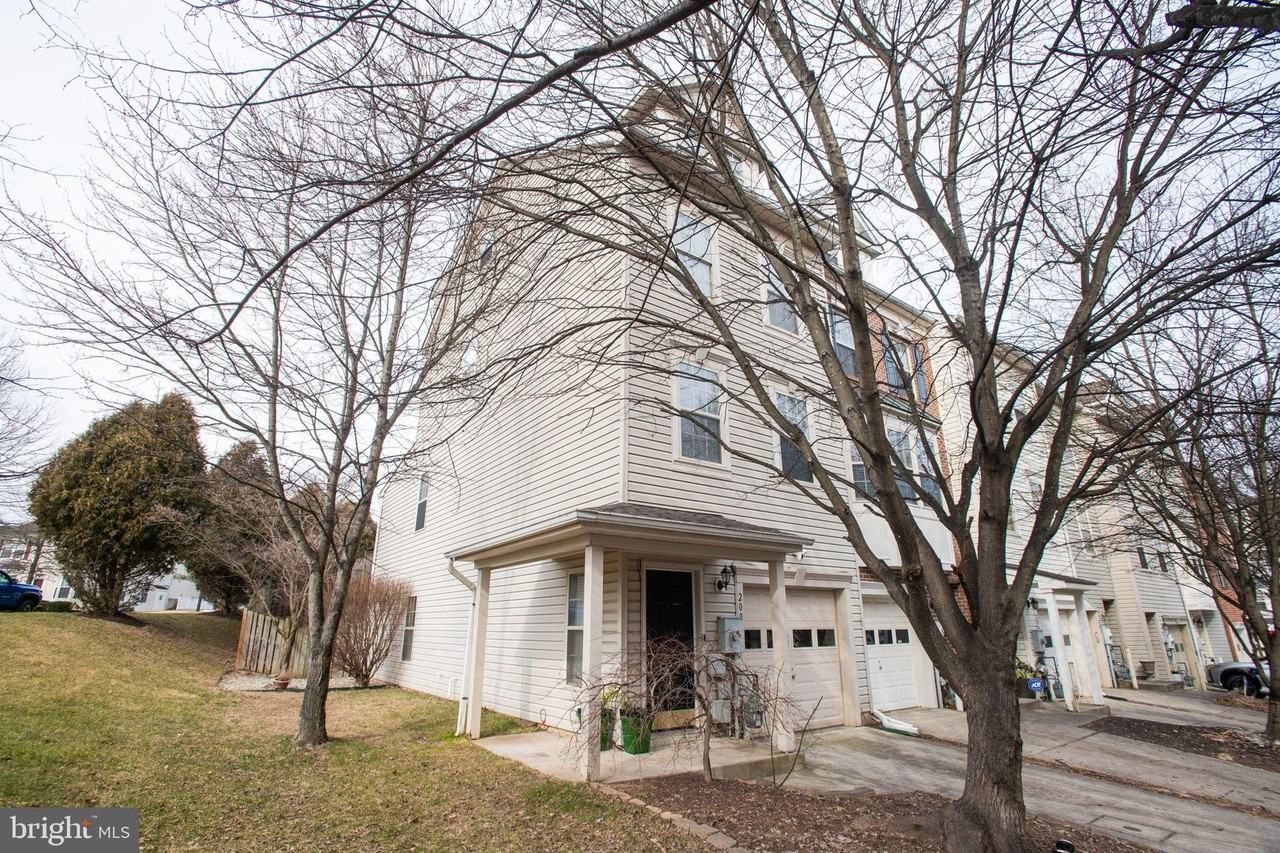 200 Toddson Ln - Photo 2 of 30