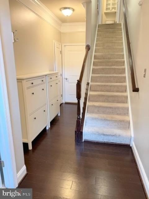 35 Meridian Ln - Photo 2 of 26