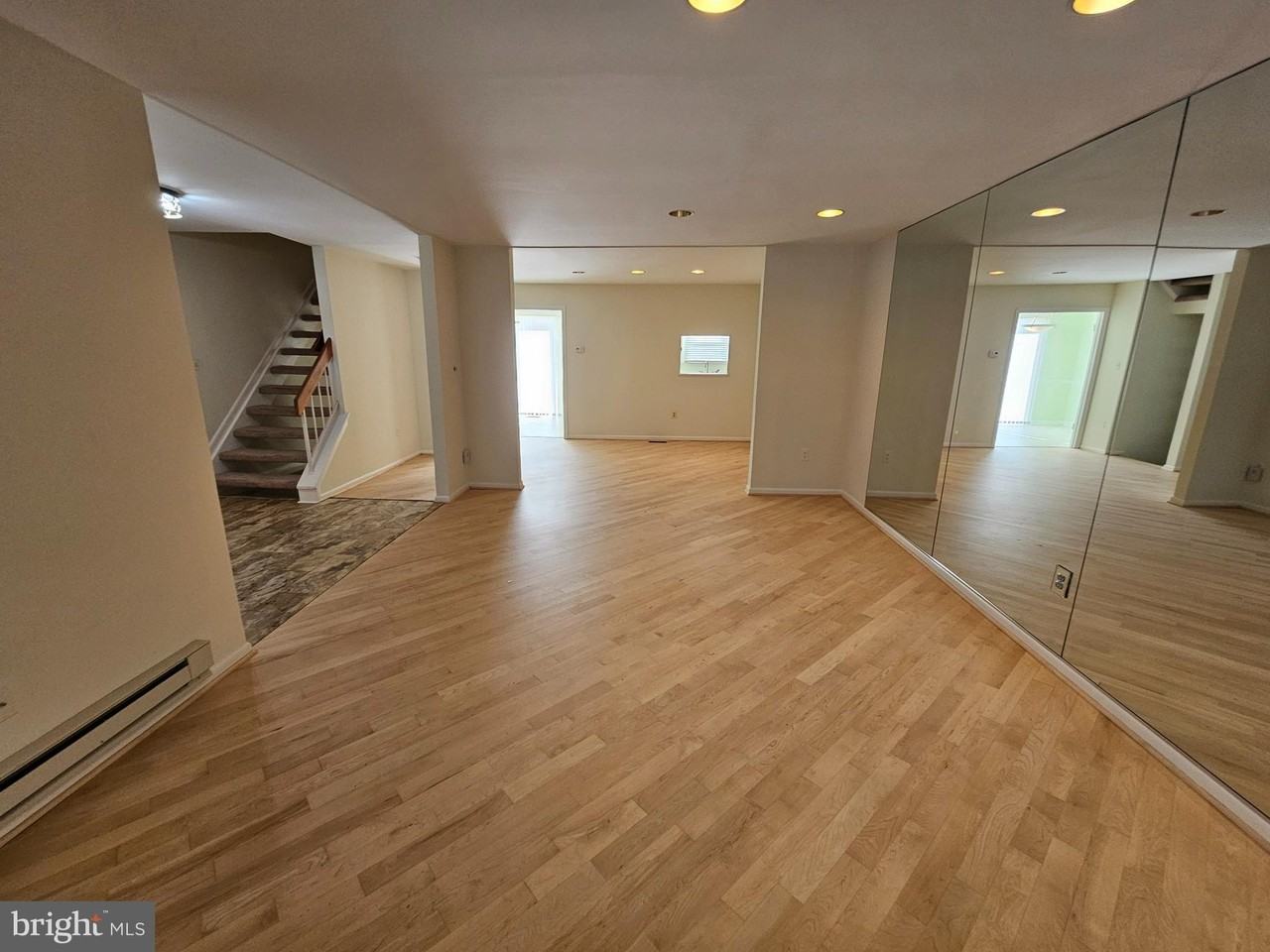 6908 10 Timbers Ln - Photo 7 of 26