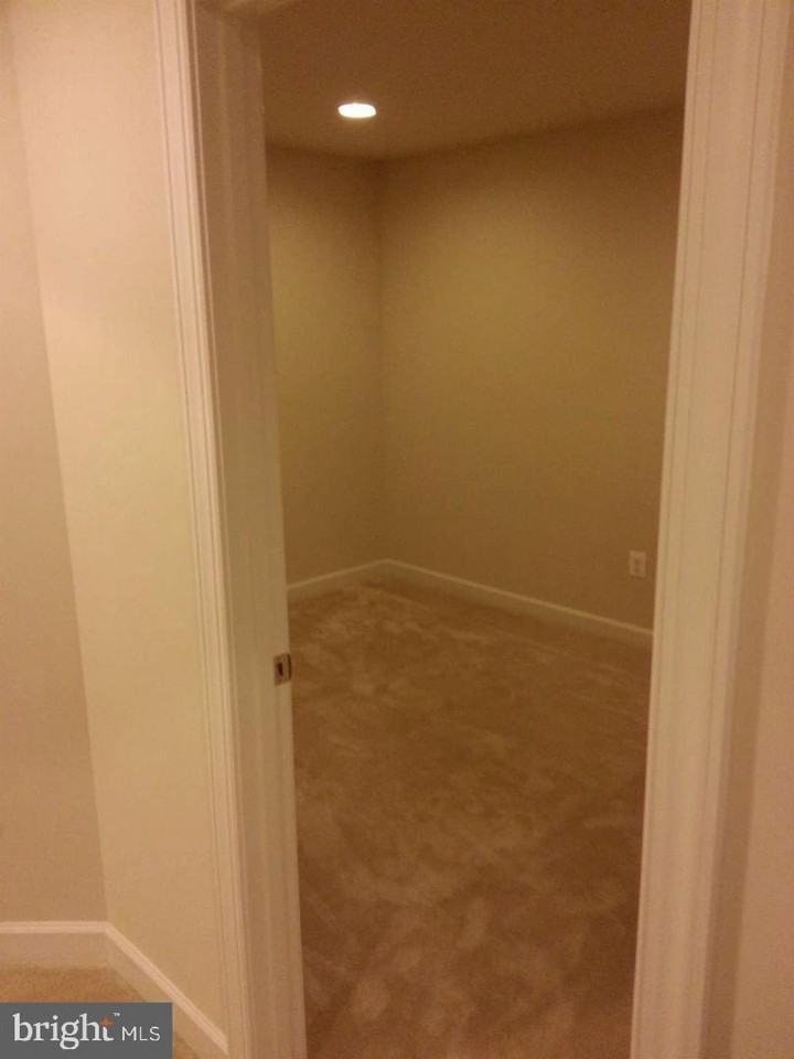 9053 Mcpherson St - Photo 5 of 17