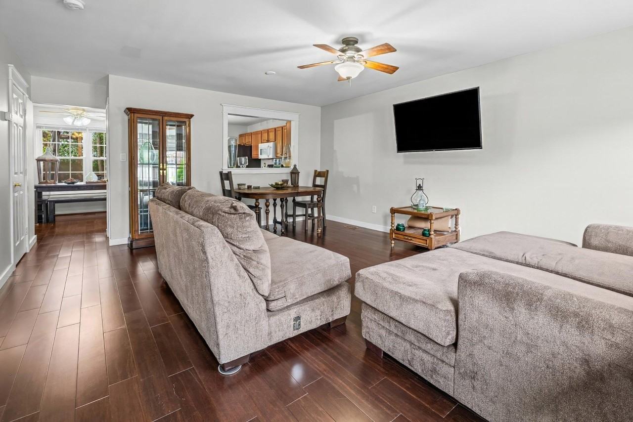 1905 Millington Sq - Photo 2 of 20