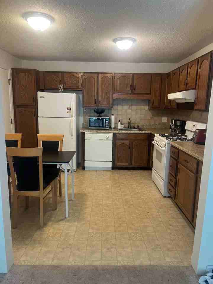 Huse Rd - Photo 5 of 8