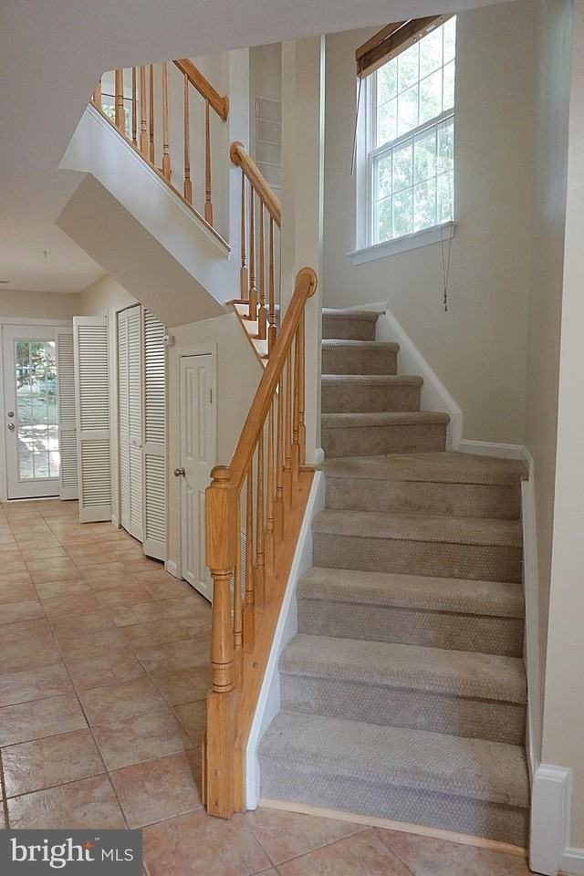 20601 Duck Pond Pl #601 - Photo 4 of 40