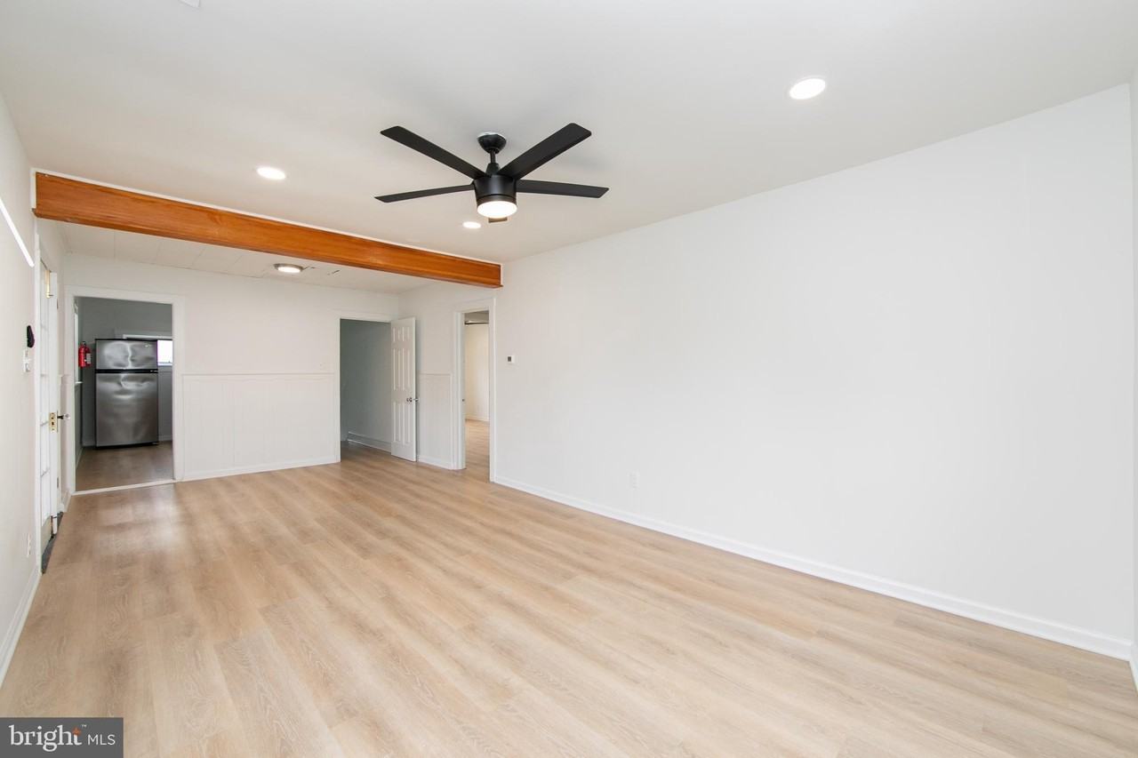 312 4th Ave - Photo 5 of 24