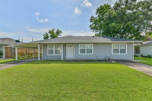 938 Vivian Ave - Photo 1 of 1