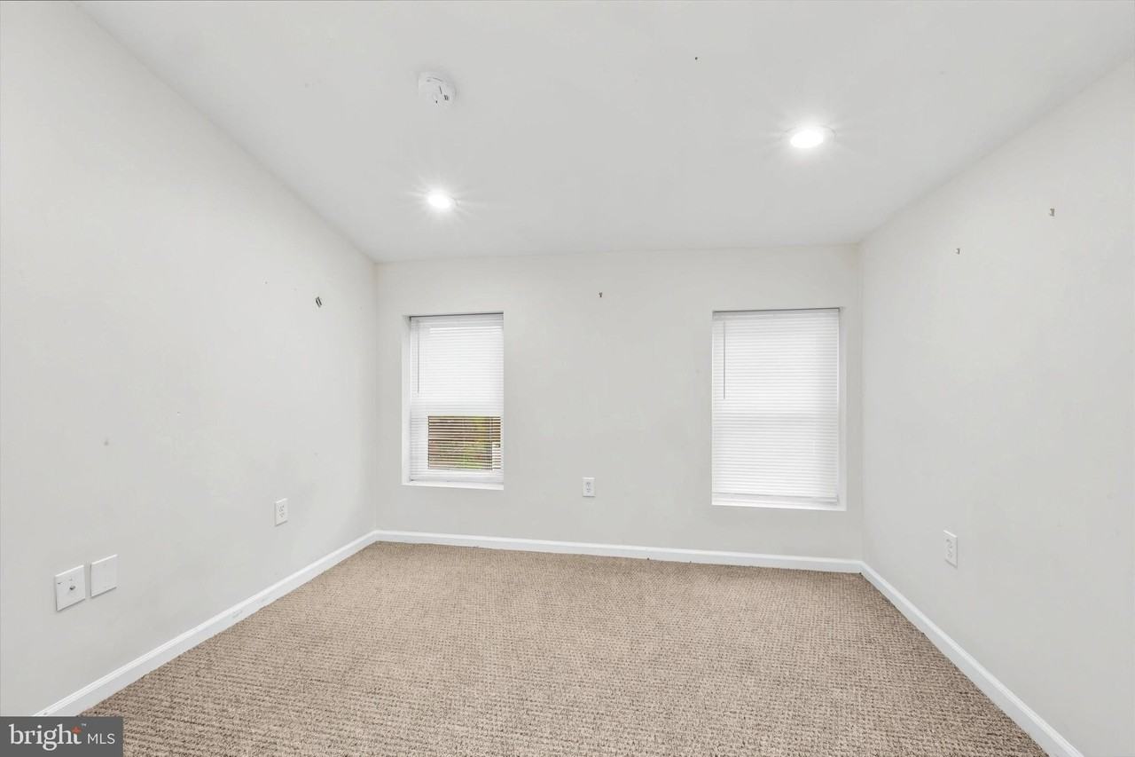 33 S 19th St #2 - Photo 7 of 15