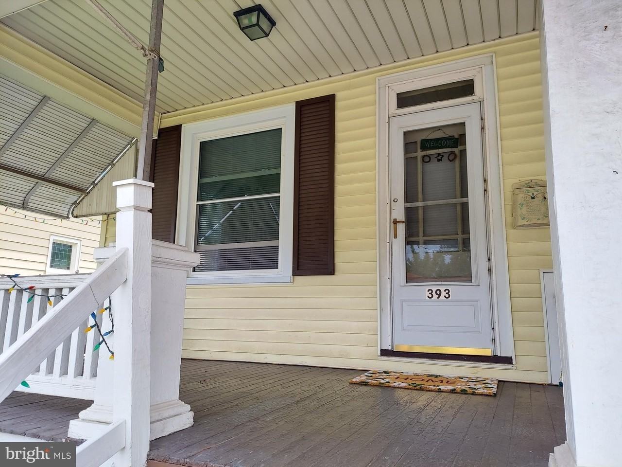 393 S Main St - Photo 2 of 14