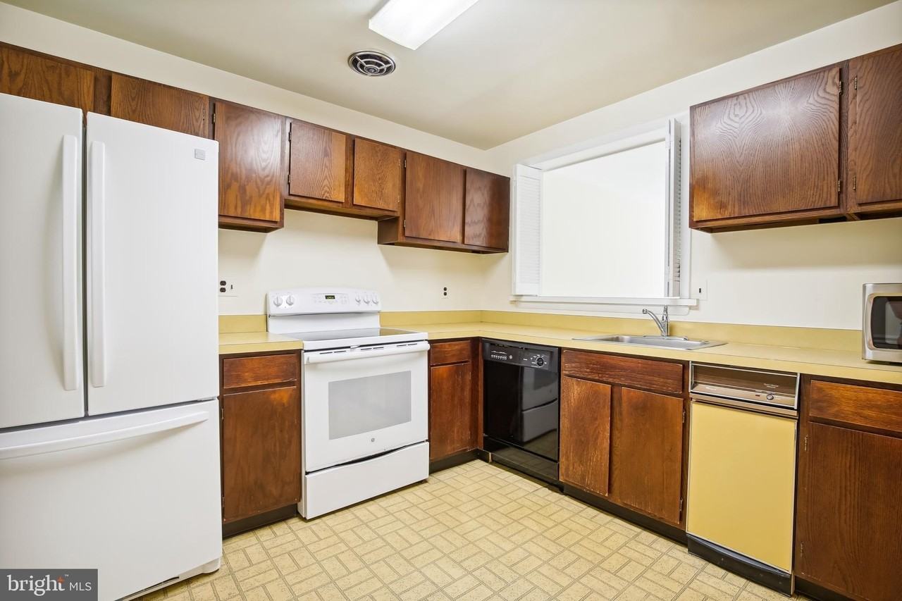 650 15th St S Apt A #1 - Photo 7 of 37