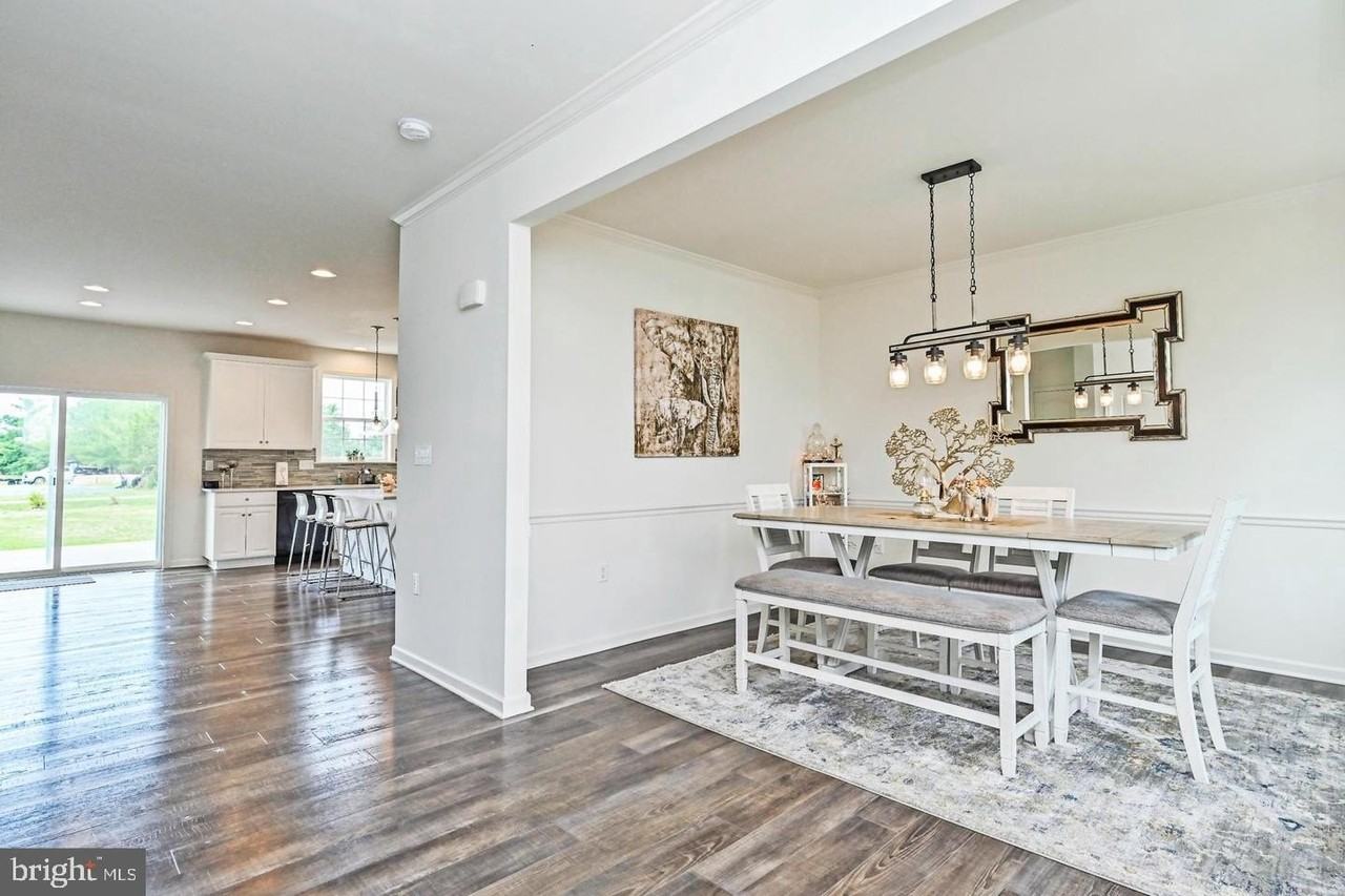 106 Alliance Ct - Photo 5 of 16