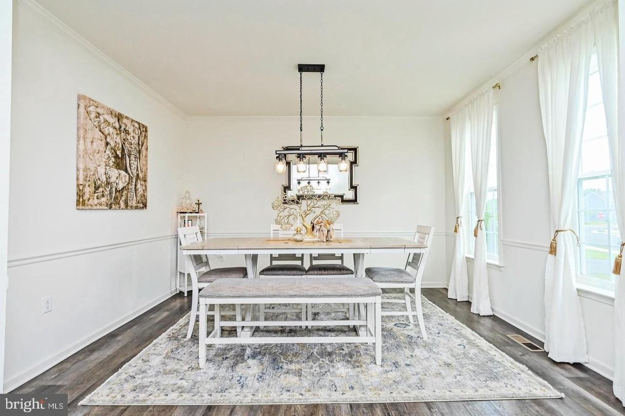 106 Alliance Ct - Photo 6 of 16