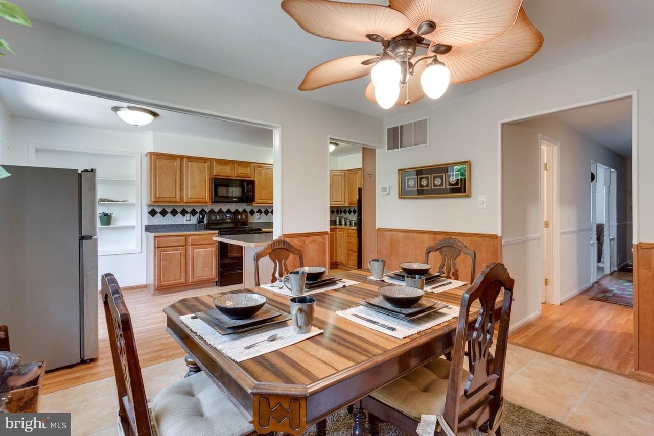 9427 Cherwek Dr - Photo 6 of 25