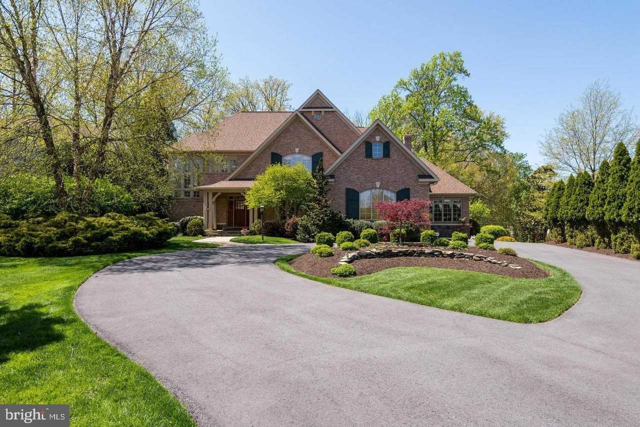 1550 Shelford Ct - Photo 6 of 50