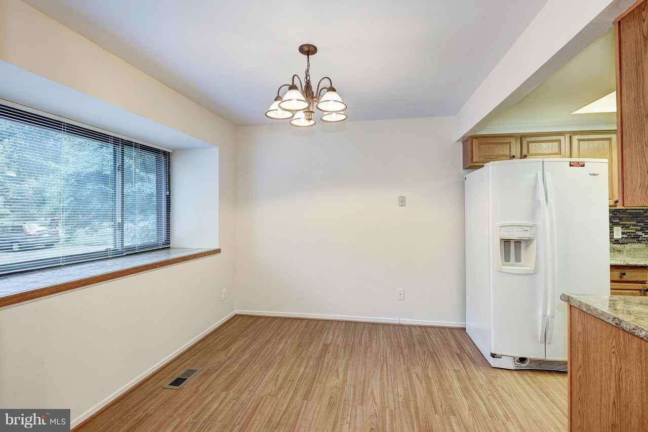 1502 Farsta Ct - Photo 3 of 30
