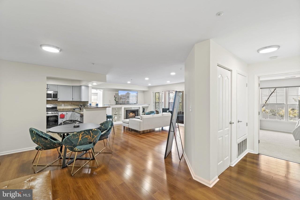 6601 Thackwell Way Unit I #3I - Photo 3 of 22