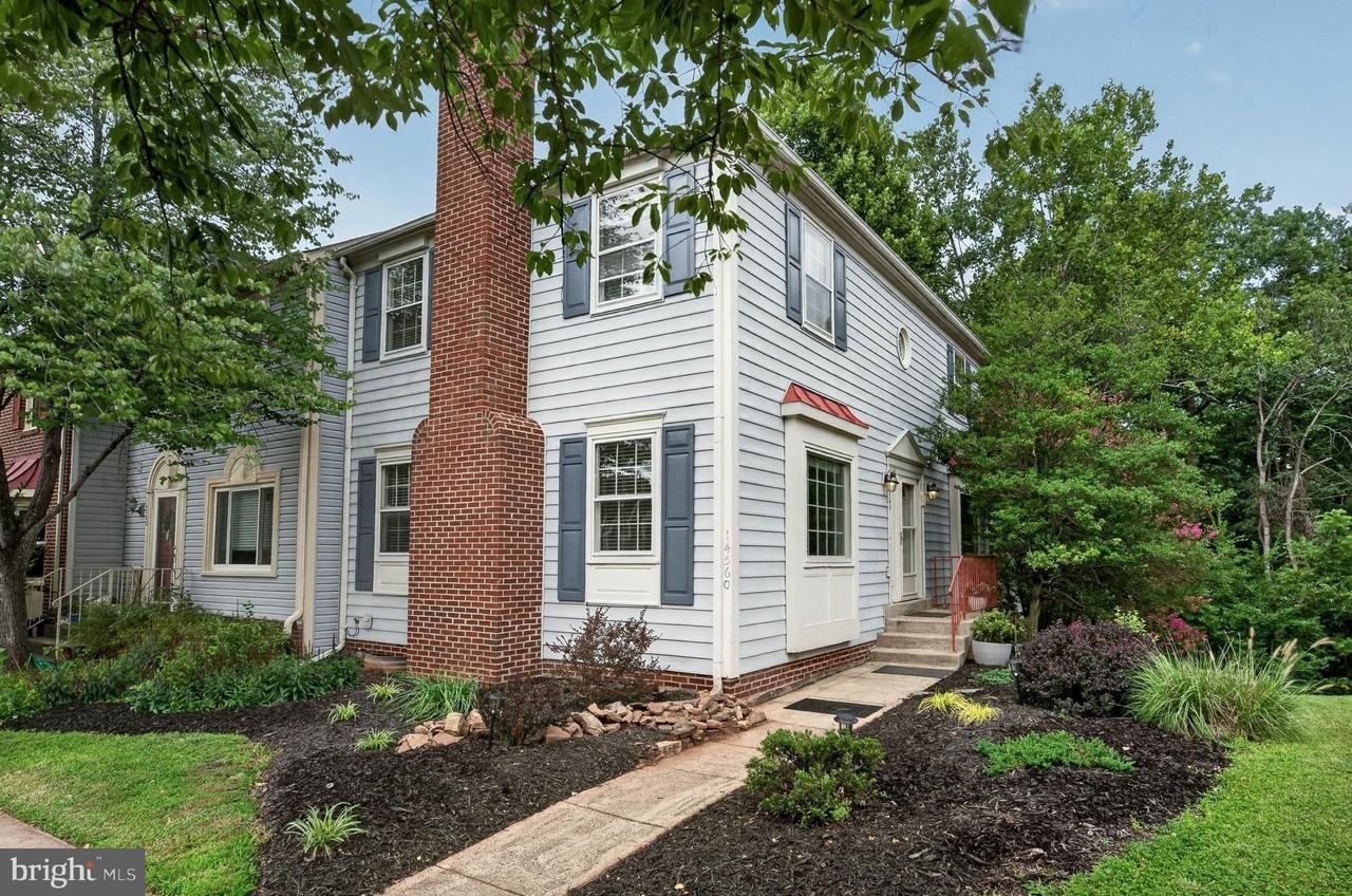 14560 Creek Branch Ct - Photo 2 of 41
