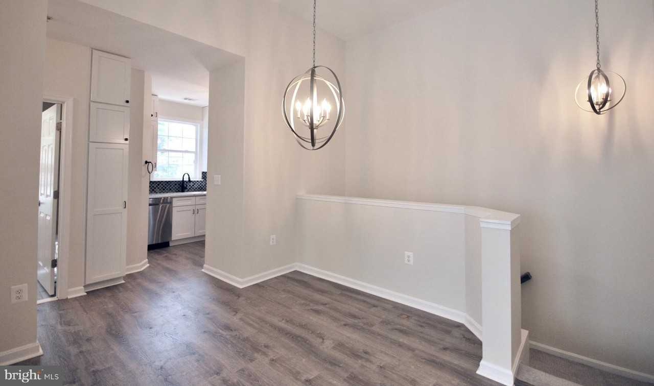 11401 Gate Hill Pl #D67 - Photo 5 of 22