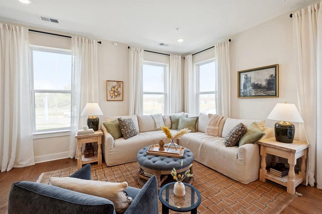 Deco Cir - Photo 5 of 19