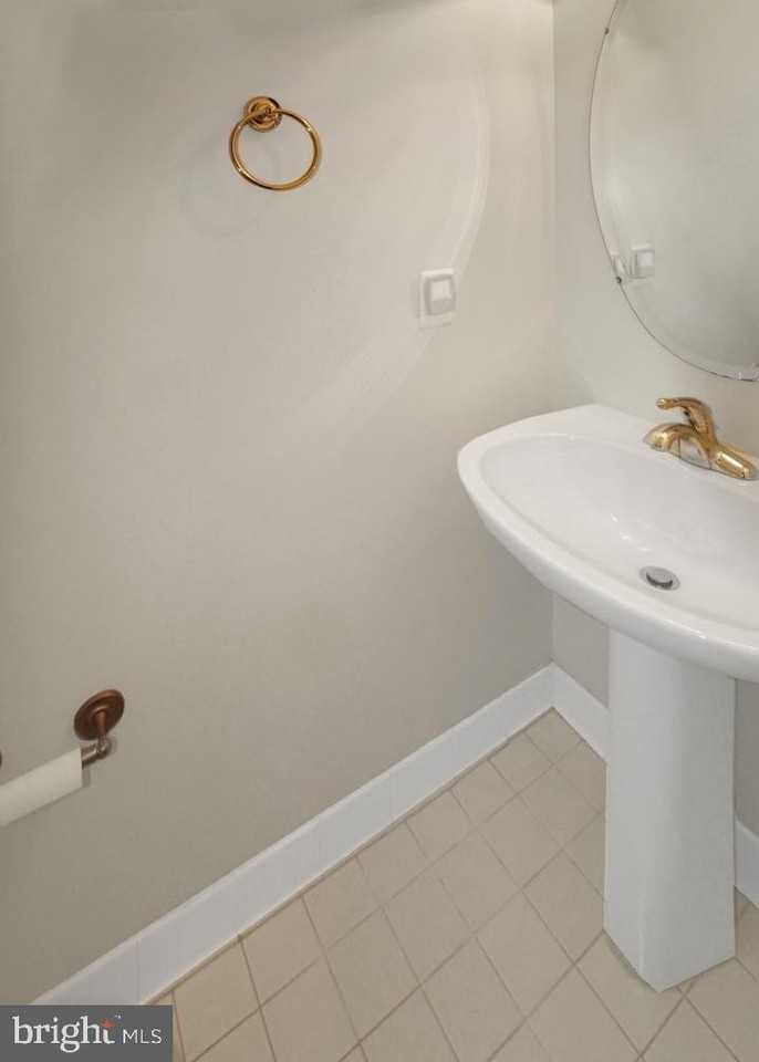 2423 Dew Meadow Ct - Photo 4 of 16