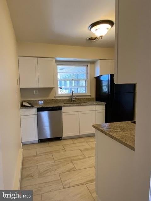 6226 Townsend Dr - Photo 4 of 17