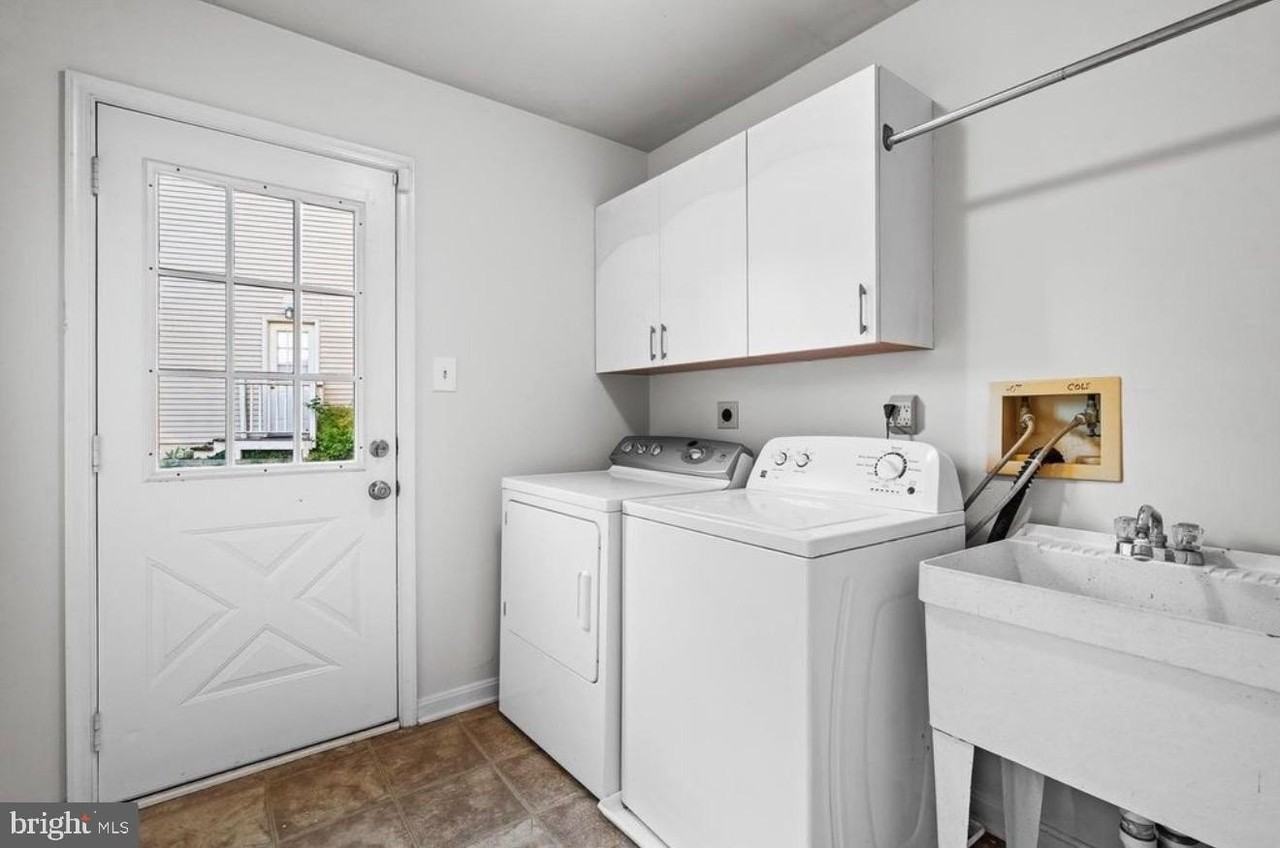 25 Whittingham Cir - Photo 5 of 15