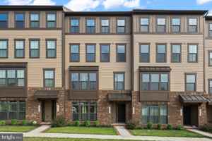 featured image of 1733 Dunnington Pl