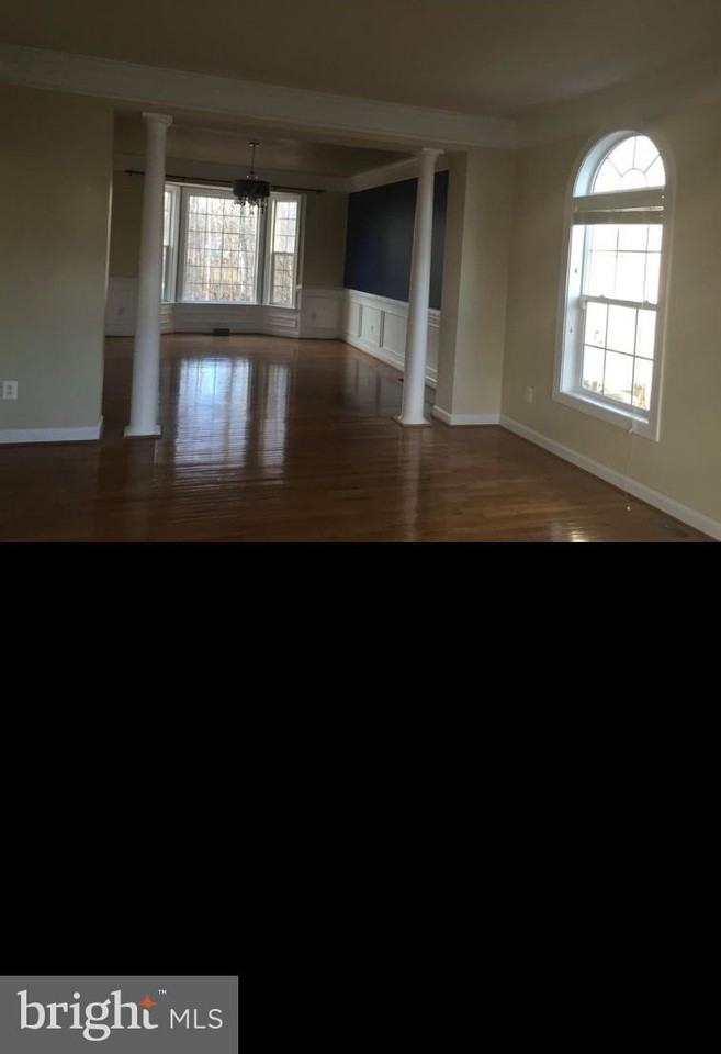 8212 Calm Pond Ct - Photo 2 of 29