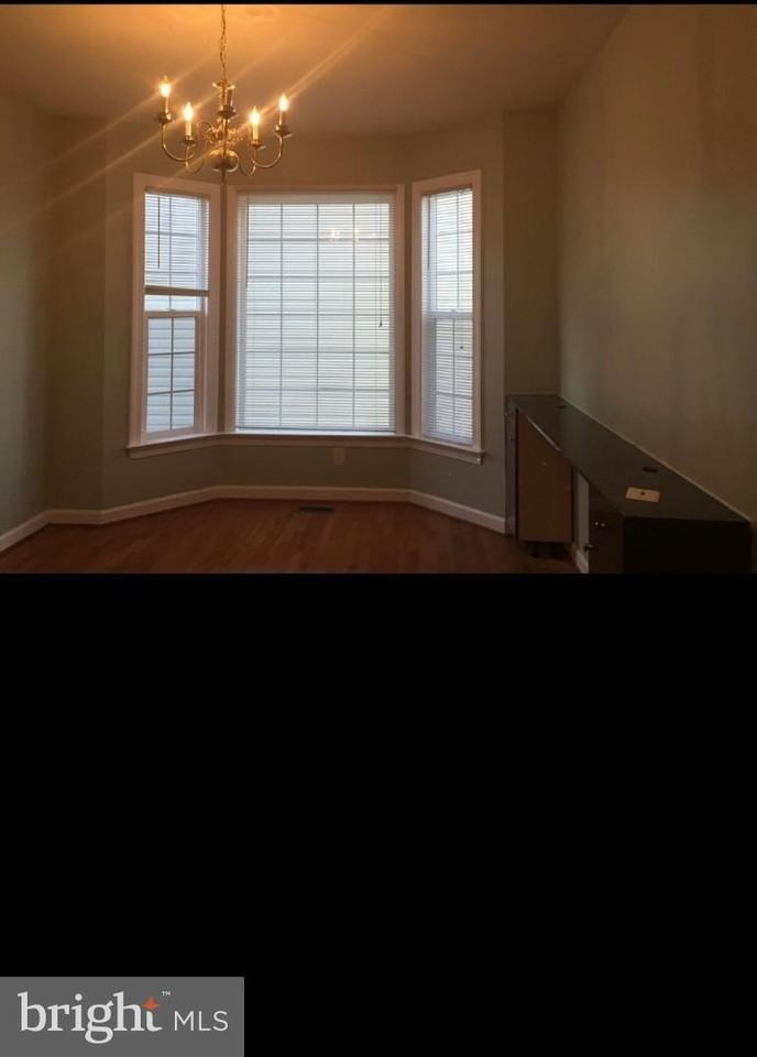 8212 Calm Pond Ct - Photo 3 of 29