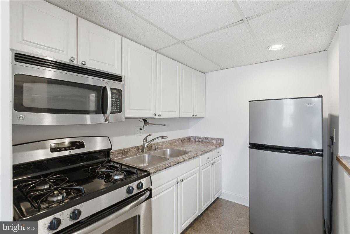 116 N Indian Aly #203 - Photo 4 of 27