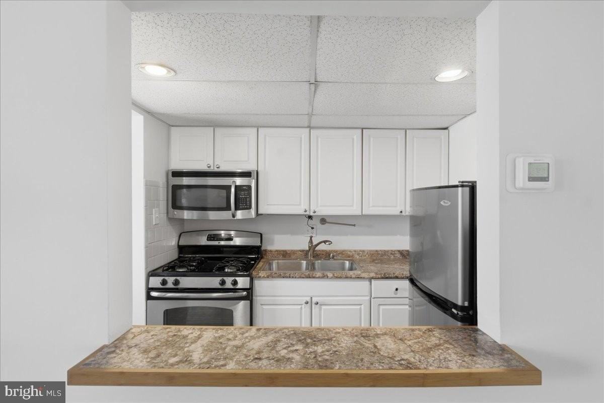 116 N Indian Aly #203 - Photo 5 of 27